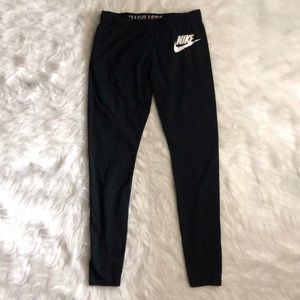 Nike leggings